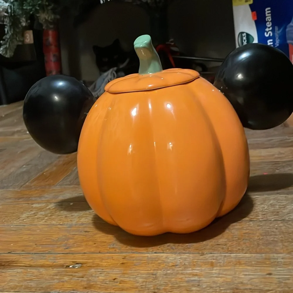 Mickey Mouse cookie jar